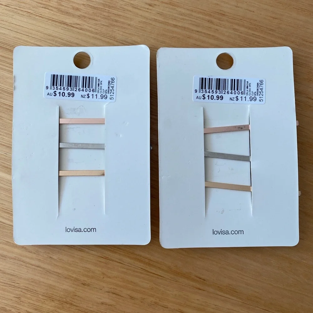 LOVISA | Diamanté hair clips - brand new never worn - Picture 3 of 4
